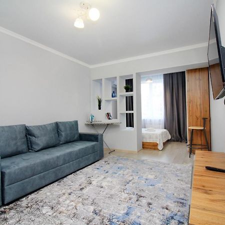 Cozy Studio In The Best Area! 5 Almaty Exterior photo
